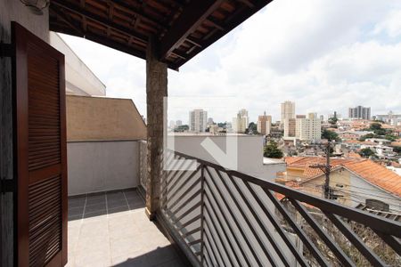 Casa à venda com 195m², 4 quartos e 3 vagas Casa à venda com 195m², 4 quartos e 3 vagasÁrea Externa