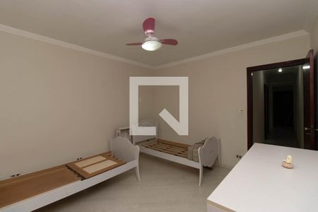 Casa à venda com 195m², 4 quartos e 3 vagas Casa à venda com 195m², 4 quartos e 3 vagasQuarto 1