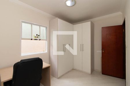 Casa à venda com 195m², 4 quartos e 3 vagas Casa à venda com 195m², 4 quartos e 3 vagasQuarto 2