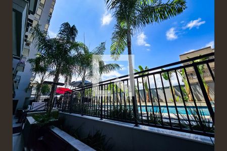 Apartamento à venda com 60m², 2 quartos e 1 vagaÁrea comum - Piscina