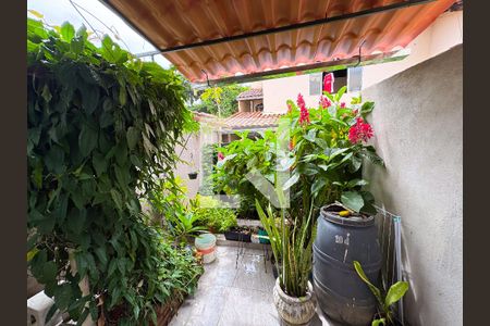 Casa à venda com 490m², 8 quartos e 4 vagas Casa à venda com 490m², 8 quartos e 4 vagasÁrea comum