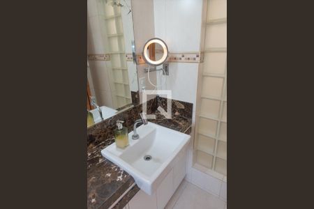 Casa à venda com 206m², 3 quartos e 2 vagasSuite Quarto 3