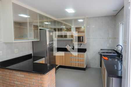 Casa à venda com 206m², 3 quartos e 2 vagasCozinha