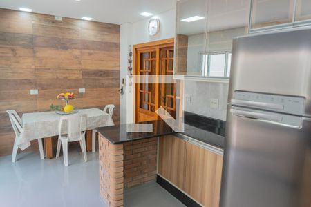 Casa à venda com 206m², 3 quartos e 2 vagasCozinha