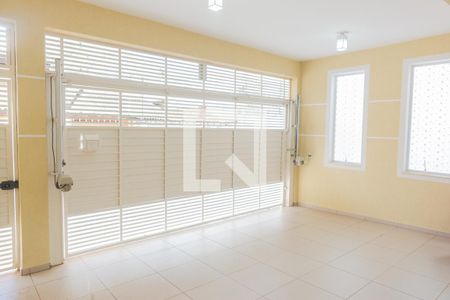 Casa à venda com 206m², 3 quartos e 2 vagasGaragem
