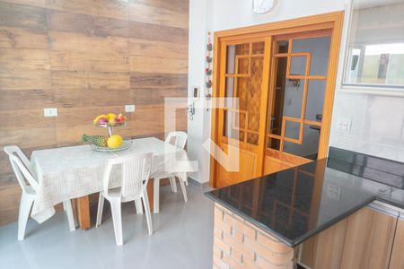 Casa à venda com 206m², 3 quartos e 2 vagasCozinha