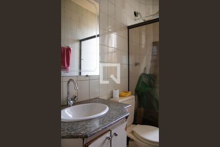 Banheiro 2 de apartamento à venda com 3 quartos, 177m² em Jardim America, Belo Horizonte