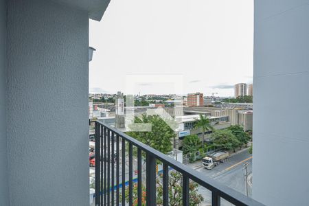 Apartamento para alugar com 40m², 2 quartos e sem vaga Apartamento para alugar com 40m², 2 quartos e sem vagaSacada