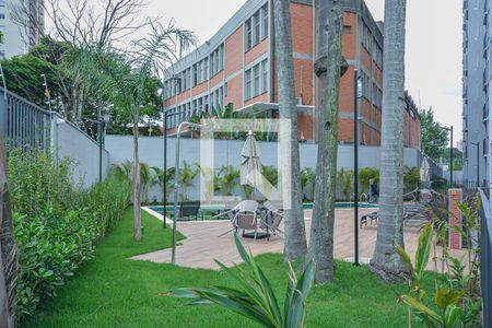 Apartamento para alugar com 40m², 2 quartos e sem vaga Apartamento para alugar com 40m², 2 quartos e sem vagaÁrea comum - Piscina