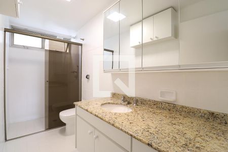 Apartamento para alugar com 121m², 3 quartos e 1 vagaBanheiro Social