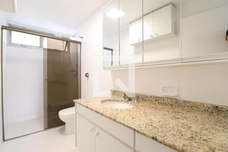 Apartamento para alugar com 121m², 3 quartos e 1 vagaBanheiro Social