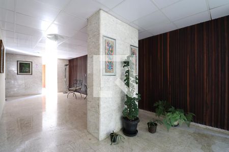 Apartamento para alugar com 121m², 3 quartos e 1 vagaHall