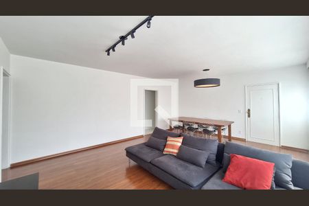 Sala de apartamento para alugar com 3 quartos, 121m² em Perdizes, São Paulo
