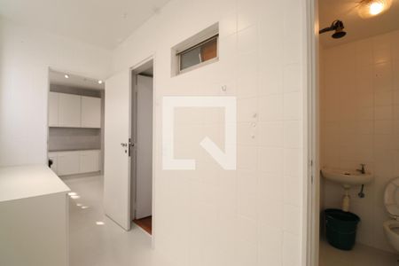 Apartamento para alugar com 121m², 3 quartos e 1 vagaÁrea de Serviço
