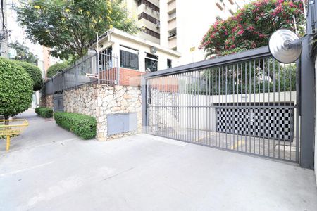 Apartamento para alugar com 121m², 3 quartos e 1 vagaFachada