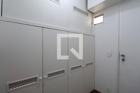 Apartamento para alugar com 121m², 3 quartos e 1 vagaQuarto de Serviço