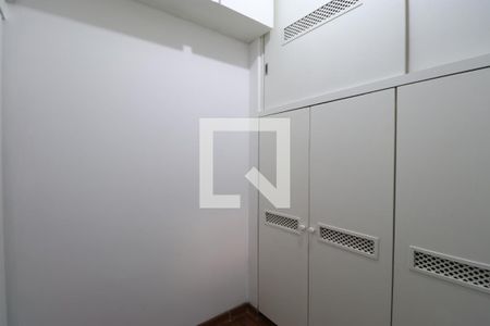 Apartamento para alugar com 121m², 3 quartos e 1 vagaQuarto de Serviço