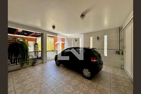 Casa para alugar com 300m², 3 quartos e 2 vagas Casa para alugar com 300m², 3 quartos e 2 vagasGaragem