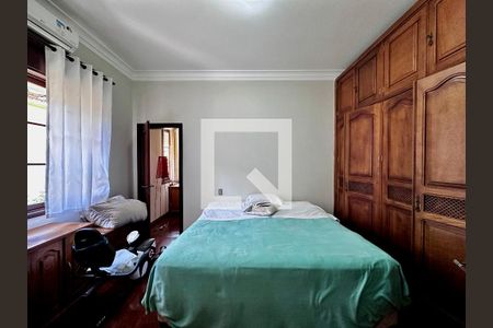 Casa para alugar com 300m², 3 quartos e 2 vagas Casa para alugar com 300m², 3 quartos e 2 vagasQuarto 2