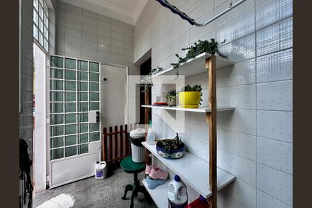 Casa para alugar com 300m², 3 quartos e 2 vagas Casa para alugar com 300m², 3 quartos e 2 vagasÁrea de Serviço