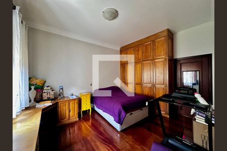 Casa para alugar com 300m², 3 quartos e 2 vagas Casa para alugar com 300m², 3 quartos e 2 vagasQuarto 3