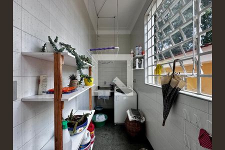 Casa para alugar com 300m², 3 quartos e 2 vagas Casa para alugar com 300m², 3 quartos e 2 vagasÁrea de Serviço