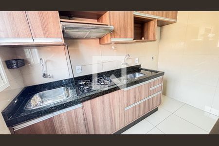Apartamento à venda com 44m², 2 quartos e 1 vagaCozinha