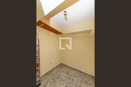 Apartamento para alugar com 120m², 3 quartos e 1 vagaÁrea de Serviço