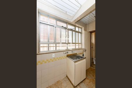 Apartamento para alugar com 120m², 3 quartos e 1 vagaÁrea de Serviço