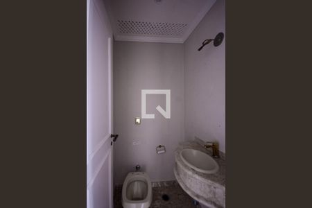 Apartamento à venda com 184m², 4 quartos e 3 vagasLavabo 