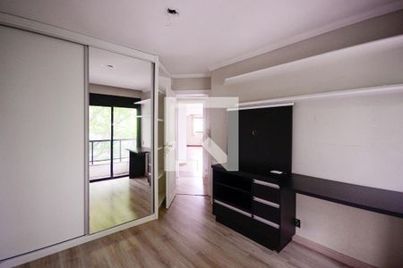 Apartamento à venda com 184m², 4 quartos e 3 vagasQuarto 2