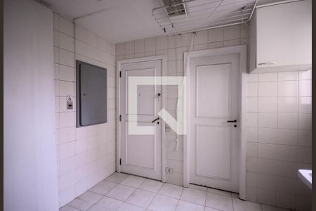 Apartamento à venda com 184m², 4 quartos e 3 vagasÁrea de Serviço 