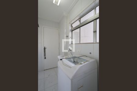 Apartamento para alugar com 81m², 2 quartos e 1 vaga Apartamento para alugar com 81m², 2 quartos e 1 vagaÁrea de serviço