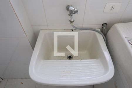 Área de serviço de apartamento para alugar com 2 quartos, 81m² em Chora Menino, São Paulo