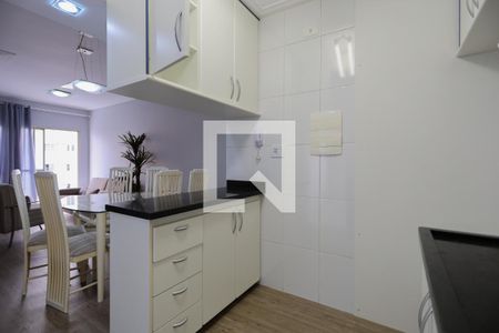 Cozinha de apartamento para alugar com 2 quartos, 81m² em Chora Menino, São Paulo