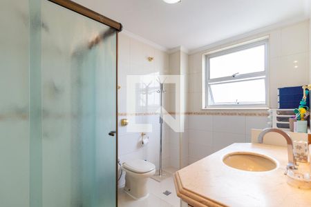 Apartamento para alugar com 156m², 3 quartos e 2 vagasBanheiro - Suíte