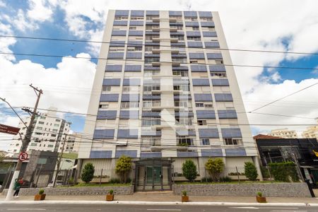 Apartamento para alugar com 156m², 3 quartos e 2 vagasFachada