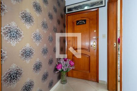 Apartamento para alugar com 156m², 3 quartos e 2 vagasHall de entrada