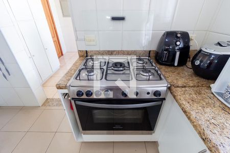 Apartamento para alugar com 156m², 3 quartos e 2 vagasDetalhe - Cozinha
