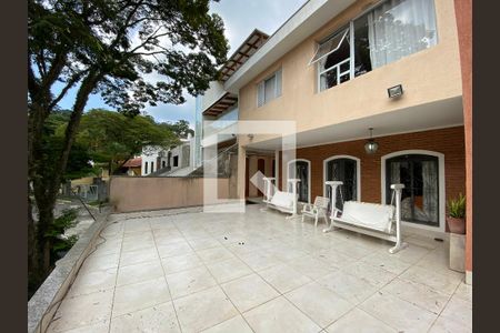 Casa para alugar com 200m², 3 quartos e 4 vagas Casa para alugar com 200m², 3 quartos e 4 vagasÁrea externa