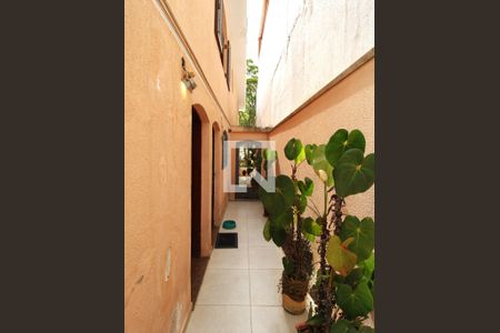 Casa para alugar com 200m², 3 quartos e 4 vagasCorredor Lateral