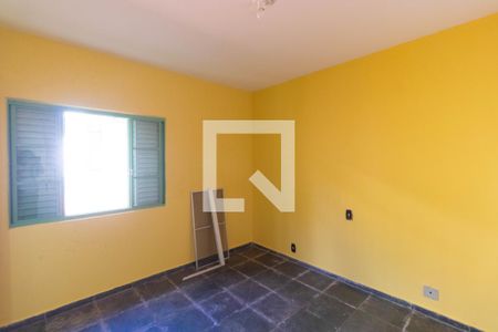 Casa à venda com 200m², 4 quartos e 4 vagasSuíte