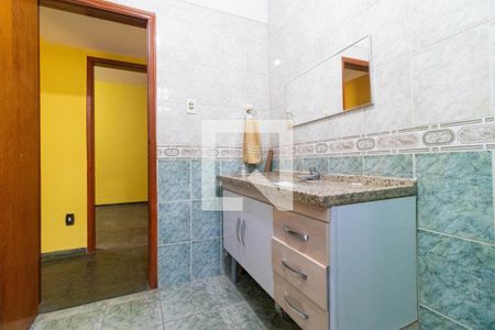 Casa à venda com 200m², 4 quartos e 4 vagasBanheiro 