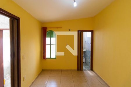 Casa à venda com 200m², 4 quartos e 4 vagasSuíte da Edícula