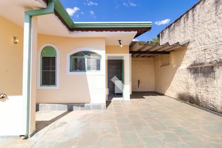 Casa à venda com 200m², 4 quartos e 4 vagasVaranda da Edícula