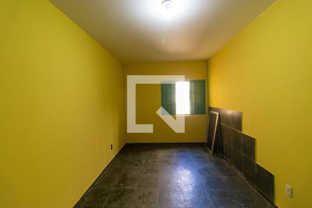 Casa à venda com 200m², 4 quartos e 4 vagasQuarto 01