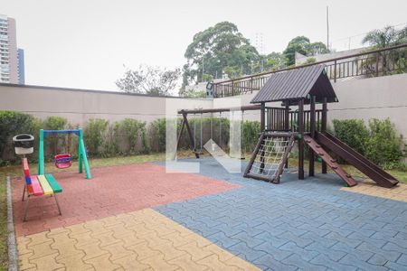 Apartamento para alugar com 47m², 2 quartos e 1 vaga Apartamento para alugar com 47m², 2 quartos e 1 vagaÁrea comum - Playground