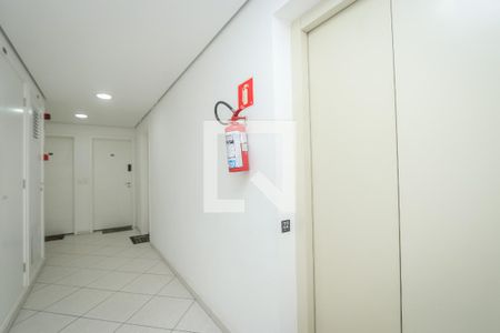 Apartamento para alugar com 47m², 2 quartos e 1 vaga Apartamento para alugar com 47m², 2 quartos e 1 vagaHall Social
