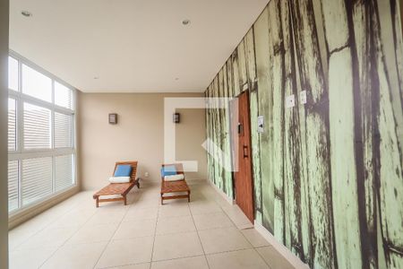 Apartamento para alugar com 47m², 2 quartos e 1 vaga Apartamento para alugar com 47m², 2 quartos e 1 vagaDescanso da Sauna