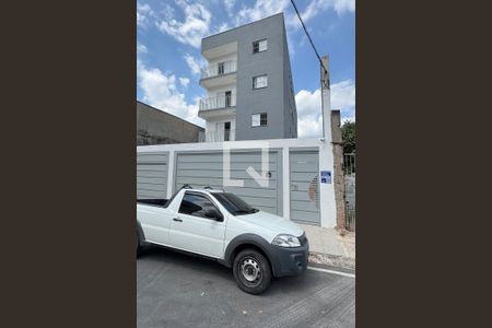 Apartamento para alugar com 65m², 2 quartos e 1 vagaFachada